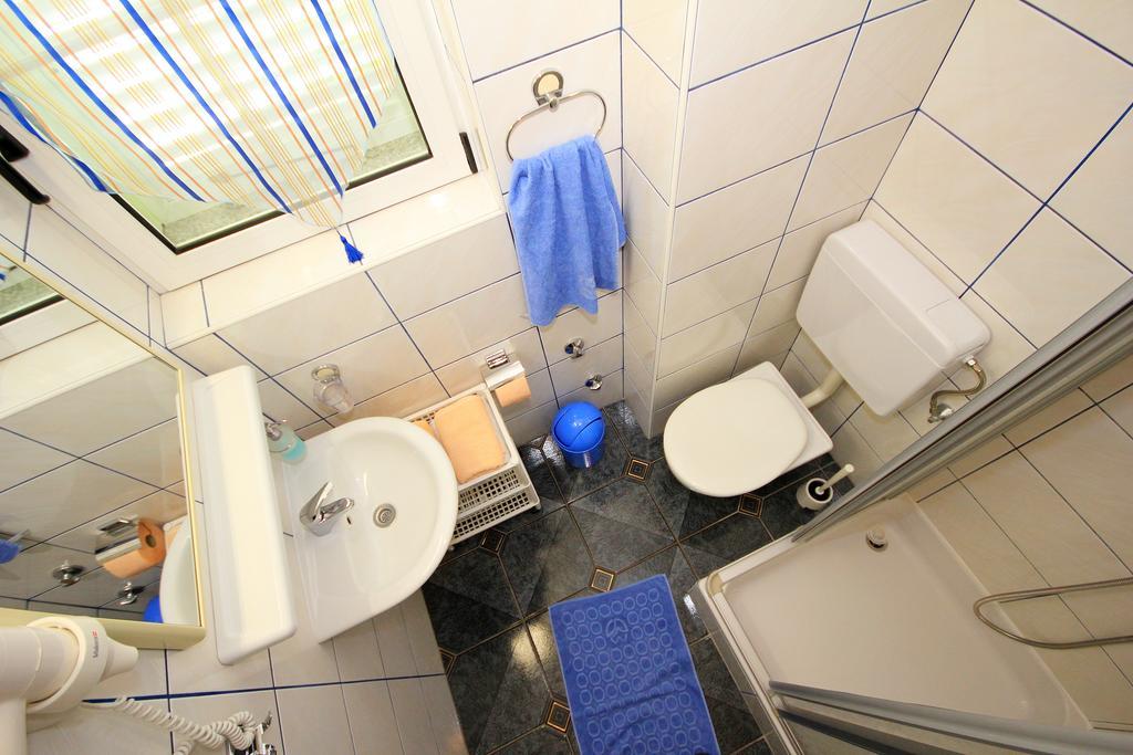Apartment Vucic Макарска Стая снимка